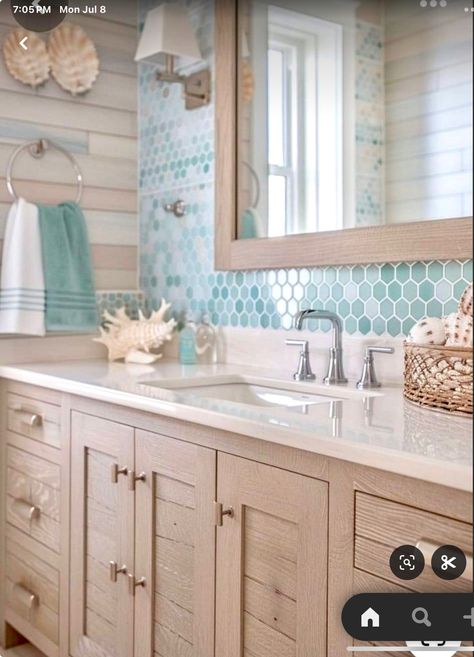 Coastal Bathroom Ideas, Beachy Bathroom, Beach House Bathroom, Beach House Interior Design, Coastal Bathroom, Dream Beach Houses, Coastal Bathrooms, Beach House Interior, Girls Bathroom