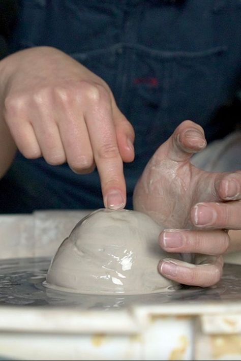 In this video you will learn how to center clay on the potter's wheel for beginners. Follow my 3 steps, and you will learn how to center perfectly, every time! How To Do Pottery, Pottery Wheel For Beginners, How To Make Pottery At Home, Pottery How To, How To Throw Pottery On A Wheel, Potters Wheel Projects, Beginner Pottery Wheel Projects Ideas, Wheel Pottery Beginner, Beginner Ceramics Projects Pottery Wheel