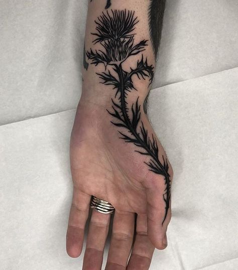 tinedefiore Thistle Tattoo, Hunter Tattoo, Love Means, Cool Arm Tattoos, Moon Tattoo Designs, Taking Action, Birds Tattoo, Popular Tattoos, Tattoo Models