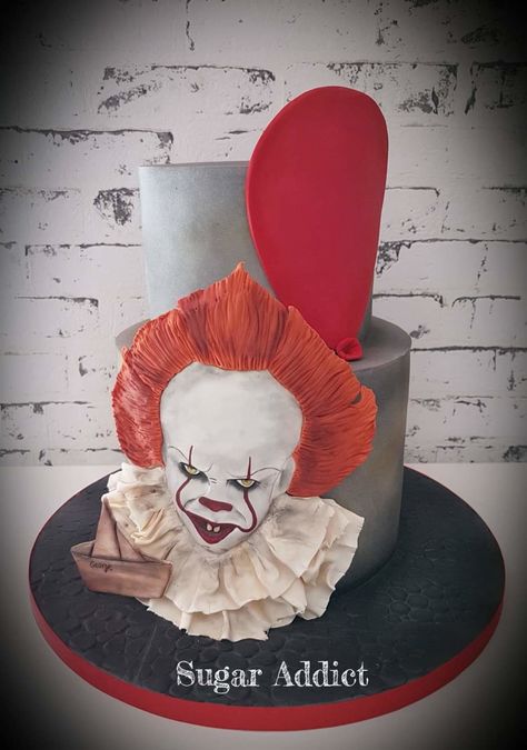 Horror Cake, Scary Cakes, Halloween Themed Food, Halloween 1, King Cake, Halloween 2, Halloween 2020, Halloween Food For Party, Halloween Cakes