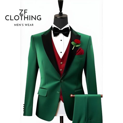 Christmas Suits For Men, Red And Green Outfit, Green Suit Men, Designer Tuxedo, Suits Formal, Green Tuxedo, Prom Inspiration, Christmas Suit, Suits Wedding