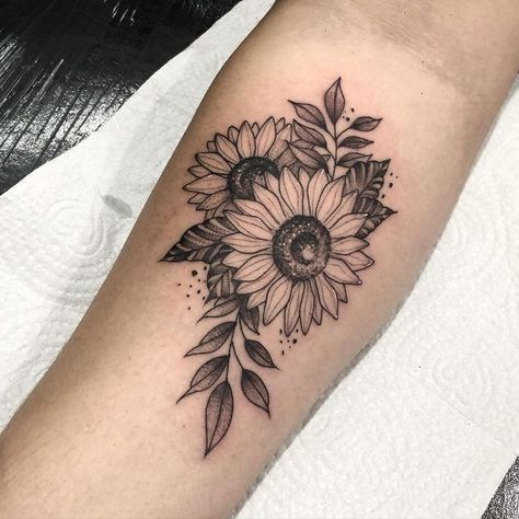 Sunflower Cluster Tattoo, Sunflower Tattoo Bicep, Sunflower Tattoo Forearm, Sunflower Ankle Tattoo, Sunflower Arm Tattoo, Sunflower Mandala Tattoo, Carnation Tattoo, Rip Tattoo, Wrist Tattoo Cover Up