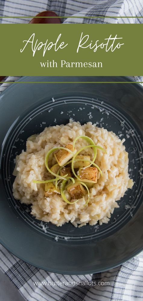 Apple Risotto, Vegetarian Risotto, Parmesan Risotto, Parmesan Rind, Cooking With White Wine, Diced Apples, Risotto Recipes, Granny Smith Apples, Cooking Together