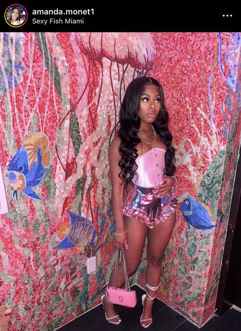 Baddie Birthday Outfit, 19th Birthday Outfit, Birthday Club Outfit, Sweet 16 Outfits, Hd Lace Frontal Wigs, 18th Birthday Outfit, 16th Birthday Outfit, 21st Birthday Outfits, Wigs Straight