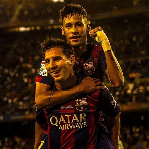 Neymar Jr 2014, Young Messi, Lionel Messi Posters, Fc Barcelona Players, Neymar Barcelona, Messi Poster, Rapper Style, Barcelona Players, Messi Photos