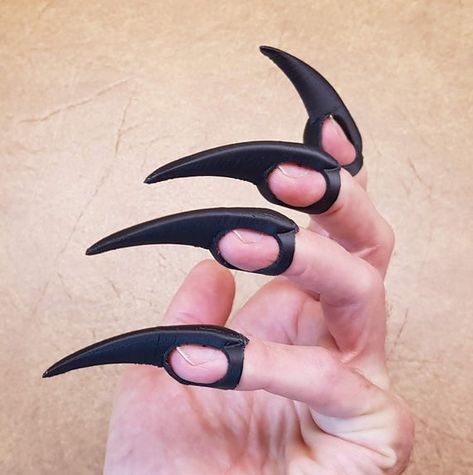 Claw Rings, Cosplay Jewelry, Cosplay Armor, Claw Ring, Cosplay Diy, Larp, Ring Set, Cosplay Costumes, Ring Sets