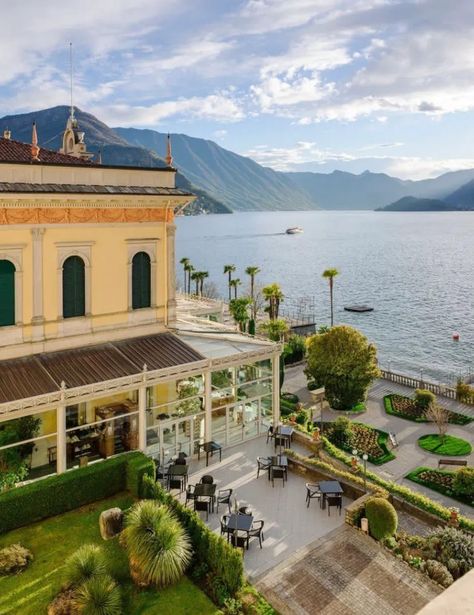 The Grand Hotel Villa Serbelloni | Venues | WedVibes Villa Serbelloni, Lakeside Garden, Lake Garda Italy, Opulent Interiors, Dream Venue, Lake Como Wedding, Hotel Villa, Luxury Destinations, Conde Nast