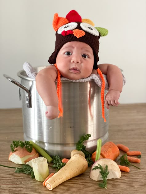 #babyphoto #photography #thanksgiving #turkey November Newborn Pictures, Baby First Thanksgiving Pictures, Thanksgiving Infant Photoshoot, First Thanksgiving Photoshoot, Turkey Baby Photoshoot, November Photoshoot Ideas Baby, November Monthly Baby Photos, November Baby Photoshoot, Thanksgiving Photoshoot Baby