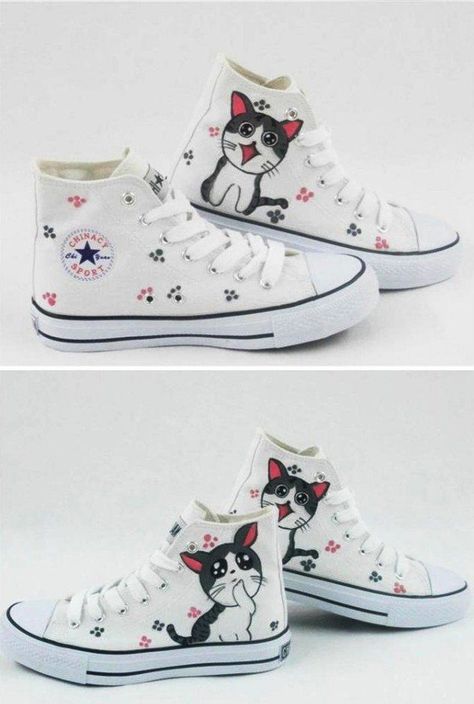 Converse DIY Ideas - Modern Magazin - Art, design, DIY projects, architecture, fashion, food and drinks Drawing On Converse, Converse Ideas, Shoe Art Designs, Diy Converse, Drawing Canvas, Custom Sneakers Diy, Shoe Makeover, Diy Sneakers, Painted Sneakers