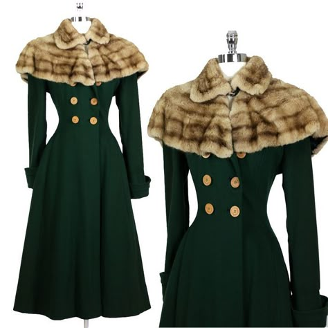 Green Coat Dresses For Women, 60s Coats Women, Fur Capelet, Forties Fashion, Green Princess, Princess Coat, Fashion 1940s, 28 December, Coat With Fur