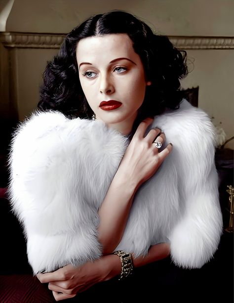 Glamour Old Hollywood, Hedy Lamarr Color, 1920 Hollywood Glamour, 40s Hollywood Glamour, Heddy Lamarr, 1940s Lipstick, 1950s Photoshoot, Old Hollywood Beauty, Drag Aesthetic