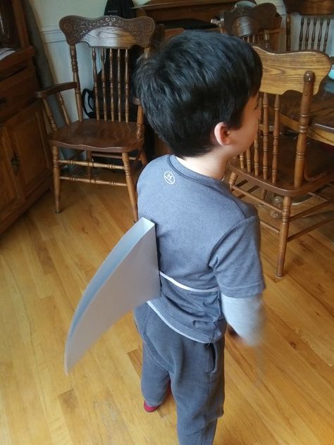 Shark Fin Costume Shark Costume, Rosé Halloween, Shark Costumes, Shark Fin, Paper Ribbon, Toddler Learning Activities, Toddler Learning, Sharks, Cardstock Paper