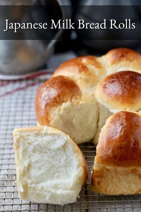 Milk Bread Rolls, Blueberry Cinnamon Rolls, Hokkaido Milk Bread, Japanese Milk Bread, Milk Bread Recipe, Milk Bun, Japanese Bread, Milk Bread, Hokkaido Japan