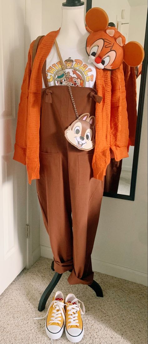 Chip And Dale Disney Outfit, Chip And Dale Halloween Costumes, Chip And Dale Rescue Rangers Costume, Chip And Dale Disneybound, Chip Disneybound, Chip And Dale Costume, Sisters Disney, Animal Muppet, Dapper Day Outfits