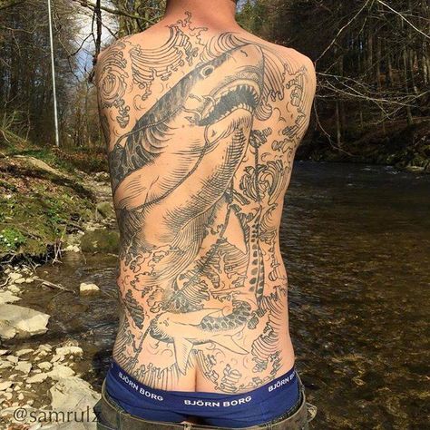 Healed Tigershark backpiece on Gue. He's not just a Fisherman, he's a fisher, maaaaan! Nature Ocean, Aquatic Animals, Body Tattoos, Tattoo Artist, Sharks, Tattoo Artists, Healing, Fish, Tattoos