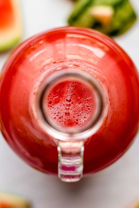 How to Make Watermelon Wine with Honey (Watermelon Mead) Homemade Wine Recipes, Watermelon Wine, Cheap Vodka, Honey Wine, Wine Recipe, Fermentation Recipes, Homemade Wine, Fresh Watermelon, Watermelon Recipes