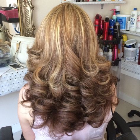 #hairstylist #hair #lasvegas #blonde #brunette #ombre #styles #blowout #straight #curls #braid #perfect #instapic #updo #shine #hairlove #natural #professional #hairextensions #smiles #beauty #highlights #hairbyamy 90s Blowout Hair Long Curly, Blowout Hair Volume, 90s Blowout Hair Medium Length, Voluminous 90s Blowout, 90s Blowout Hair Big Curls, Shoulder Length Hair Blowout, 90s Bombshell Hair, 90s Blowout Hair Long Brown, Big Blonde Blowout