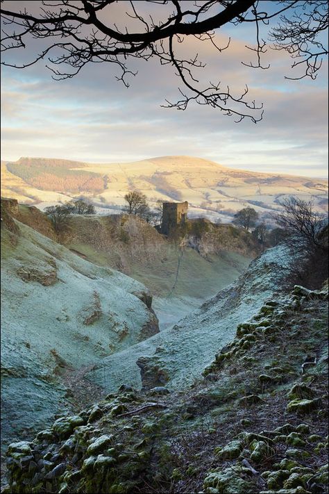 Peveril Castle, British Castles, Peak District National Park, British Countryside, Peak District, England And Scotland, English Countryside, Wales England, Winter Photography