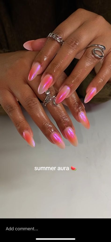 Nude Nails With Designs Art Ideas, Pink Detail Nails, Ombré Chrome, Biab Nails Inspiration Summer 2024, Brat Summer Nails, Gummy Nails, Bright Aura Nails, Multicolour Chrome Nails, Festival Nails Summer