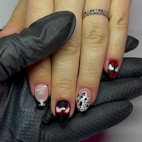 YAALLLLL across the spider verse nails 😍😍😍 Gwen is giving !! And Spot??? Are you kidding me 😍 Gel x fill plus freestyle bundle : $75 Total : $75 Across The Spider Verse Nails, Spider Verse Nails, Across The Spider Verse, The Spider, Spider Verse, Nails, Quick Saves