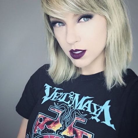 Taylor Swift Look Alike, Dark Purple Makeup, Purple Makeup, Stage Makeup, Look Alike, Dark Purple, Kansas, Taylor Swift, Swift