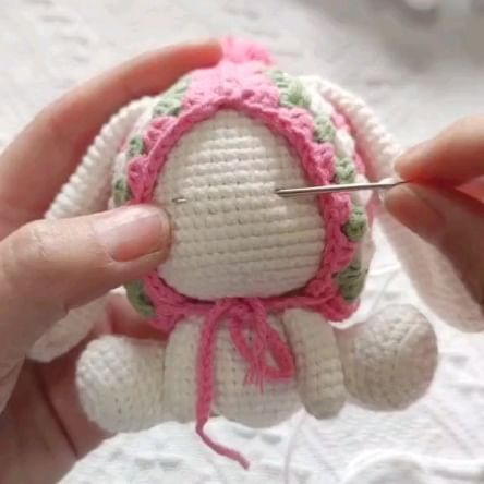 Tejiendo Sentimientos | Accesorios a crochet ❤️ #tejetuvidamujer #amigurumi #comotejer #tejidoacrochet #tejidoamano #tejidoterapia #tejiendosentimientos… | Instagram October 1, Amigurumi, Crochet, On Instagram, Instagram