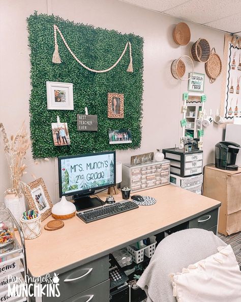 @mrsmunchsmunchkins shared a photo on Instagram: “Teacher Desk Revamp nearly complete! 🤗 Except this morning I discovered something NO teacher wants to find on their desk….👇🏽 MOUSE…” • Aug 11, 2021 at 7:41pm UTC Behind Desk Wall Decor Classroom, Elementary Classroom Boho Theme, Special Education Office Decor, Growth Classroom Theme, Teachers Desk Ideas, Aesthetic Classrooms, Teacher Classroom Ideas High School, Teacher Desk Ideas, Classroom Desk Decor