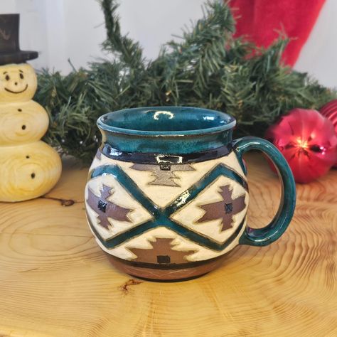 Do you like Western style & pottery?!? Well, you're gonna love this!!! I would like to share an exciting collaboration project that I have been working on. Here is the very first one! I hope you enjoy it. #pottery #magik #ceramics #handpaintedpottery #carvedpottery #handpainted #FarmLife #farmhouse #ranchlife #ranchhouse #gardenfairies #herbalmagik #apothecary #prairielife #love #western #westernstyle #leatherwork #cowgirl #southwestdecor Western Pottery, Pottery Painting Ideas, Glaze Colors, Southwest Decor, Hand Painted Pottery, Ranch Life, Pottery Mugs, Pottery Painting, Ranch House