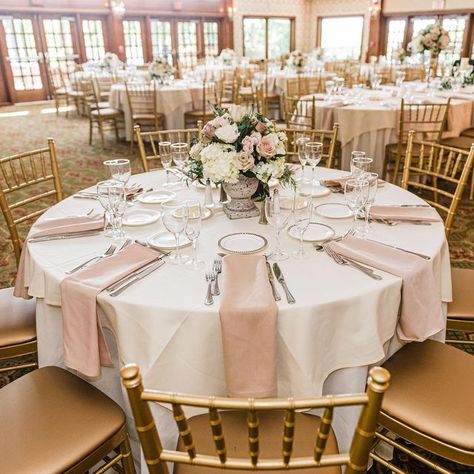 SAINT CLEMENTS CASTLE & MARINA on Instagram: "Spacious, Bright and Airy😍 #waterfordballroom #saintclementscastle #stclementscastleweddings #stclementscastlewedding #stclementscastle #ctbridetobe #bridetobe #engaged #ctweddings #weddingvenue #nycwedding #bostonwedding #connecticutweddings #mayweddings #springweddings" Wedding Table Setups, Saint Clements Castle Wedding, Wedding Table Circle, Wedding Circle Table Decorations, Wedding Table Settings Pink, Circle Wedding Table Decor, Circle Wedding Table, Pink Wedding Reception Decor, Nikkah Ideas