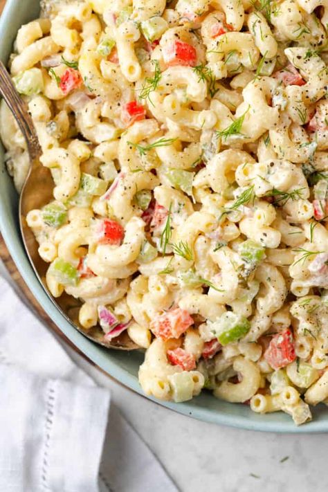 Creamy Vegan Macaroni Salad Healthy Macaroni Salad Recipe, Recipes With Elbow Noodles, Vegan Macaroni Salad, Mexican Macaroni Salad, Elbow Noodles, Creamy Vegan Pasta, Vegan Pasta Salad, Vegan Salad Dressing, Vegan Pasta Recipes