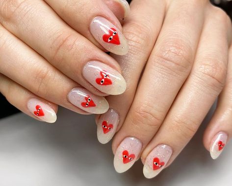 Oval Nails: Heart Nails. A sheer base with animated heart designs. Click through for 30 oval nail ideas. #ovalnails #ovalnailideas #manicureideas #nailart IG: @nailditbyalyssa Oval Nail, Oval Nails Designs, Camo Nails, Nails Heart, Squoval Nails, Nail Designs Valentines, Striped Nails, Glass Nails, Oval Nails