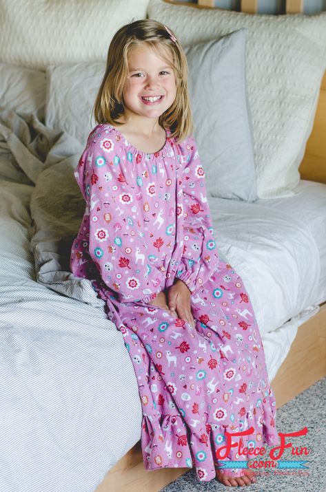 This Flannel Nightgown Sewing Pattern is free and is perfect for holiday pajamas. This sewing project is perfect for making cozy winter pajamas that are cute and feminine. Perfect flannel sewing project for Christmas. Free Nightgown Pattern For Kids, Cabin Fashion, Nightgown Sewing Pattern, Girls Nightgown Pattern, Kids Flannel Pajamas Pattern Free, Sewing Patterns Free Kids Pajamas, Girls Pajamas Pattern, Kids Nightgowns, Girls Vintage Nightgown Pattern