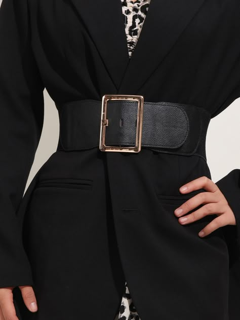 Black Belt Outfit, Casual Chic Fall, Casual Chique Stijl, Trendy Belts, Wide Belts For Women, Style Désinvolte Chic, Style Casual Chic, Wide Leather Belt, Fall Capsule Wardrobe