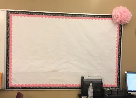 Pink black bulletin board Barbie Bulletin Board, Bulitin Board Ideas, Black Classroom Decor, Black Bulletin Board, Black Bulletin Boards, Black Classroom, Theme Board, Clear Skin Face, Classroom Layout