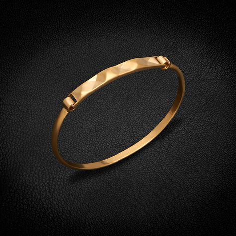 Mens Bracelet Gold Jewelry, Man Gold Bracelet Design, Baby Jewelry Gold, Gold Pendants For Men, Hand Bracelets, Hand Jewelry Rings, Gold Bracelets Stacked, Mens Bangles, Diamond Pendants Designs