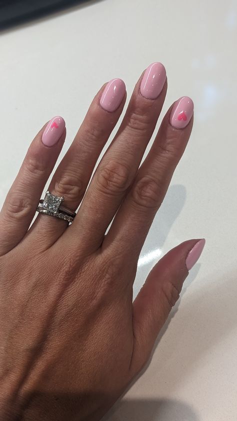 Light Pink Nails For Valentines, Simple Valentines Gel Nails, Subtle February Nails, Subtle Valentines Nails Pink, Simple Valentines Nails 2024, Pale Pink Biab Nails, Light Pink Nails With Design Simple, Light Pink Nails Heart, Short Gel Nail Designs Classy Simple Pink