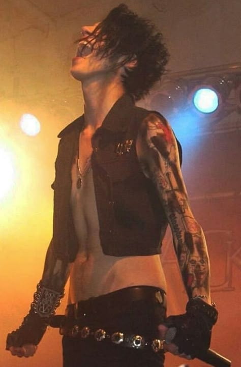 Bvb Tattoo, Andy Biersak, Andy Sixx, Emo Men, Rockstar Aesthetic, Ronnie Radke, No Context, Andy Black, Perfect People