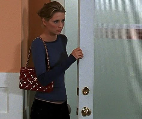 Oc California, Summer Roberts, Marissa Cooper, Marie Claire Australia, Iconic Outfits, Movies Outfit, Profile On Instagram, The Oc, Fashion Tv