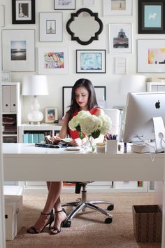 Lady Boss Office Gallery Wall, Boss Office, Beautiful Office, Quirky Home Decor, Chic Office, The Vault, Office Inspiration, Home Office Design, Home Tour