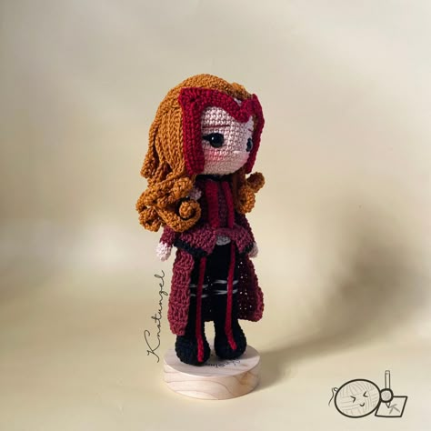 #knotunzel #crochet #fashion #freecrochetpattern #wanda #avengers #avengersendgame #crocheting #crochetdesign #amigurumi #amigurumipattern #amigurumitoy #amigurumibrasil #doll #marvel #marvelstudios Scarlet Witch Crochet Pattern, Crochet Scarlet Witch, Marvel Amigurumi Free Pattern, Marvel Crochet Ideas, Marvel Crochet Patterns Free, Crochet Avengers, Amigurumi Marvel, Marvel Amigurumi, Crochet Marvel