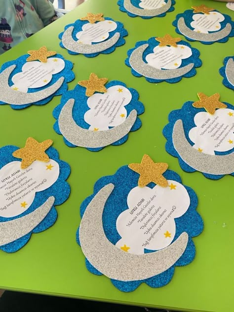 Bakrid Craft For Kids, Eid Activity For Kindergarten, Eid Crafts For Preschool, Ramadan Crafts For Preschoolers, Eid Crafts For Kids, Card Crafts For Kids, Ramadan Crafts For Kids, Ramadan Mubarak Decorations, Diy Pop Up Card