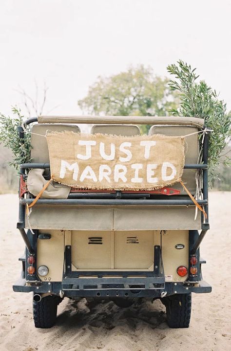 Jeep Decorations, Safari Elopement, Jungle Wedding Theme, Bushveld Wedding, Just Married Banner, Wedding Transport, Just Married Sign, South Africa Wedding, Jungle Wedding