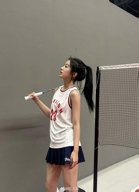 Badminton Outfit Aesthetic, Badminton Girls Outfit, Badminton Aesthetic Girl, Badminton Girl Aesthetic, Badminton Pose, Badminton Outfit Women, Badminton Girl, Badminton Aesthetic, Badminton Outfit