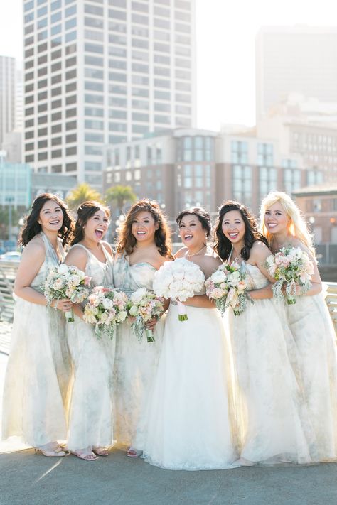 Iconic San Francisco Garden Wedding | Photography by via Elizabeth Anne Designs Green Garden Wedding, Elizabeth Anne, All White Wedding, Portugal Wedding, San Francisco Wedding, Wedding Palette, New Orleans Wedding, Neutral Wedding, Wedding San Francisco