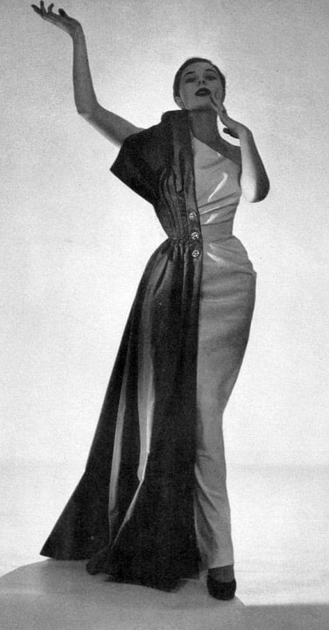 Hollywood Vintage, Vintage Hollywood Glamour, Glamour Vintage, Jean Patou, Jeanne Lanvin, Fashion 1950s, Vintage Fashion Photography, Vintage Couture, Vintage Glam