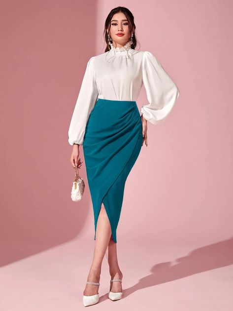 SHEIN Modely Ruched Tulip Hem Skirt | SHEIN EUR Tulip Skirt Dress, Satin Wrap Skirt Outfit, Tulip Skirt Outfit, Tulip Outfit, Vestidos Satin, Tulip Skirts, Skirt And Top Outfits, Wrap Skirt Outfit, Simple Blouses