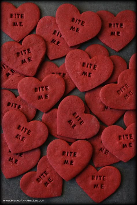 Red Hearts Aesthetic, Fancy Biscuits, Raspberry Filled Cupcakes, Red Velvet Sugar Cookies, Velvet Sugar Cookies, Valentines Day Dinner Ideas, Valentines 2025, Valentines Vibes, Gothic Valentine