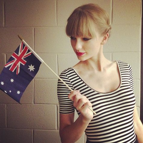 Taylor in the dressing room at the ARIA's in Australia. Triple J Hottest 100, Photos Of Taylor Swift, Australian Flags, Triple J, Taylor Swift Red, Taylor Swift Hair, Australia Day, Hottest 100, Vogue Australia