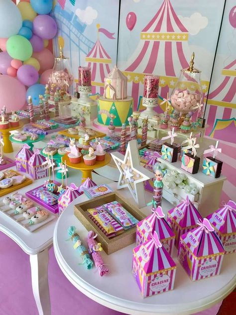 Rainbow Circus Birthday Party, Unicorn Circus Birthday Party, Pink Carnival Birthday Party Decorations, Girly Carnival Birthday Party, Pink Circus Theme Party, Girly Circus Birthday Party, Circus 1st Birthday Party Girl, Girls Carnival Birthday Party, Carnival 1st Birthday Party Girl