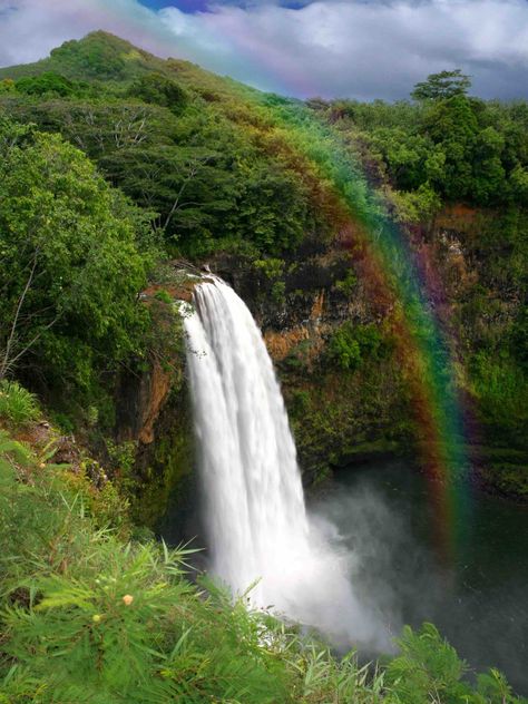 Nature Captions For Instagram, Kauai Waterfalls, Big Island Volcano, Hawaii Waterfalls, Rainbow Waterfall, Kauai Travel, Kauai Vacation, Hawaii Honeymoon, Most Romantic Places